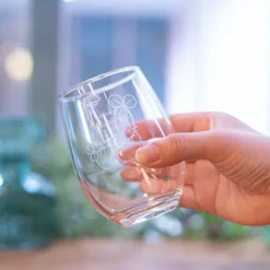 Verre gravé Totoro et trèfle blanc - Mon Voisin Totoro